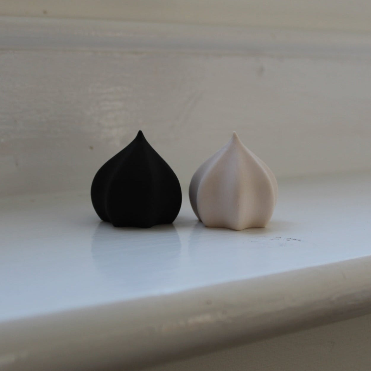 Two sitting pods (2022)